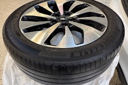 valkoinen Ford Focus 2019 kuva 14.