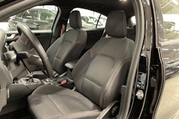 musta Ford Focus 2019 kuva 14.