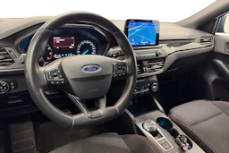 Sininen Ford FOCUS 2019 kuva 8.