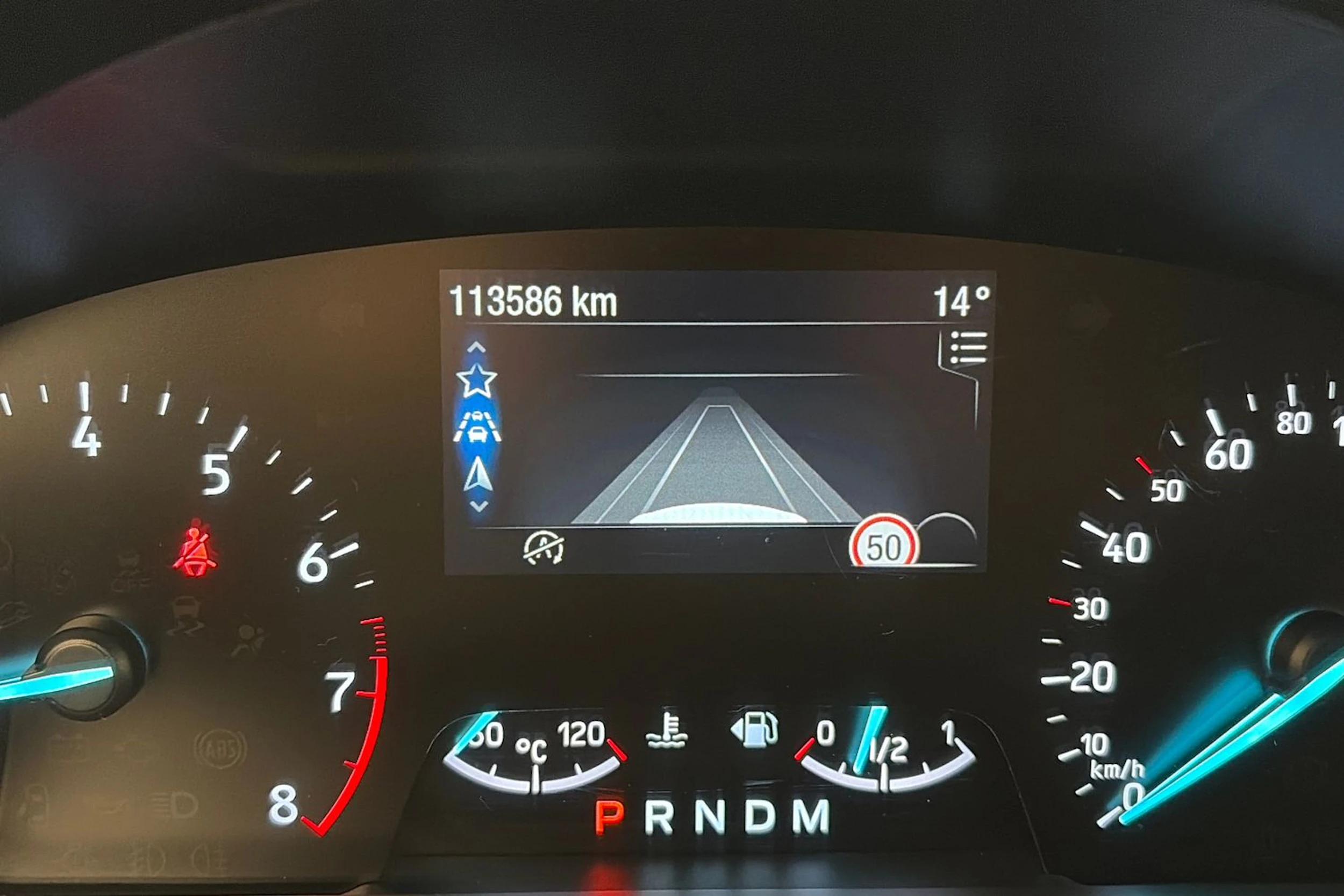 Sininen Ford FOCUS 2019 kuva 20.