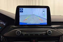 Sininen Ford FOCUS 2019 kuva 23.