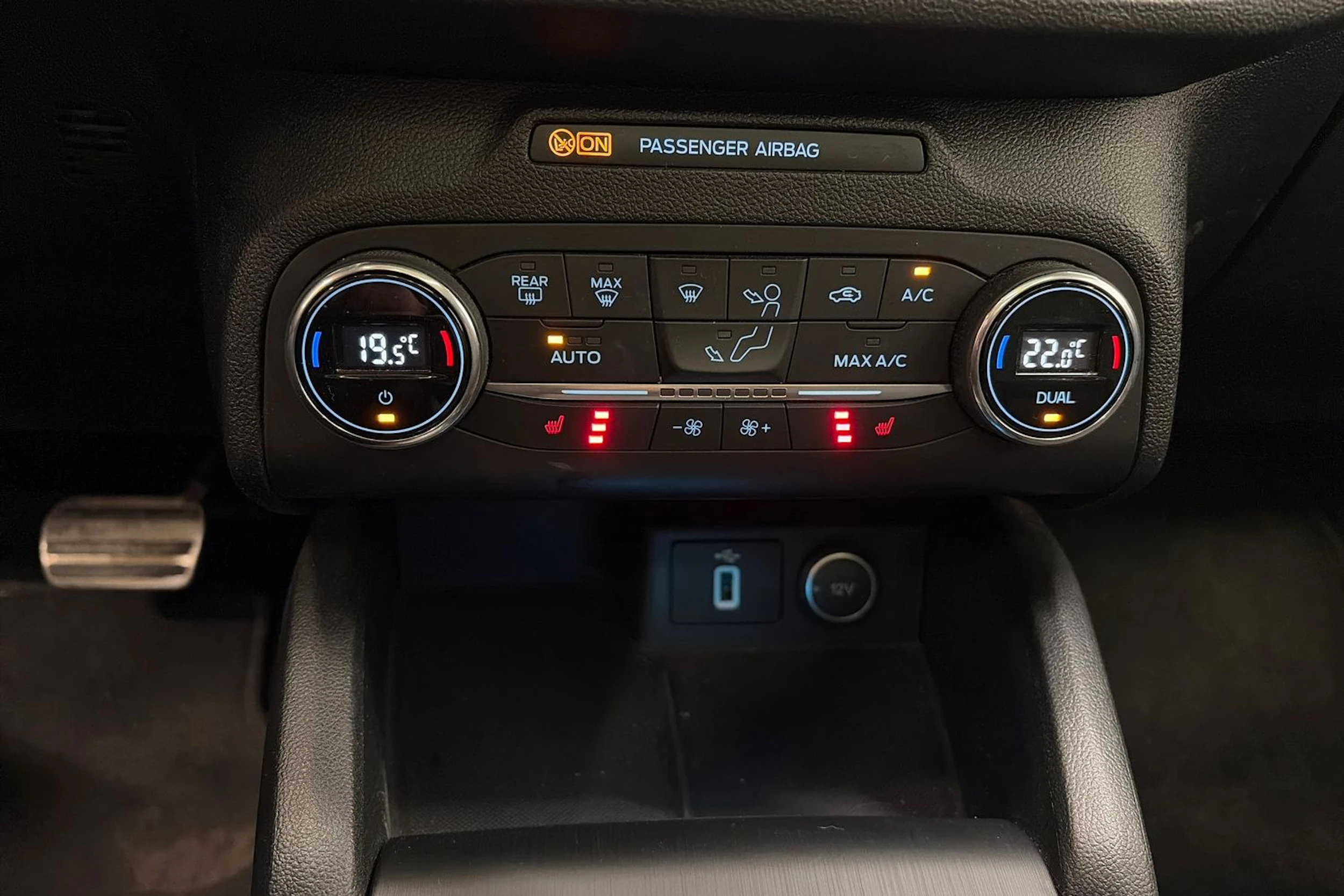 Sininen Ford FOCUS 2019 kuva 25.