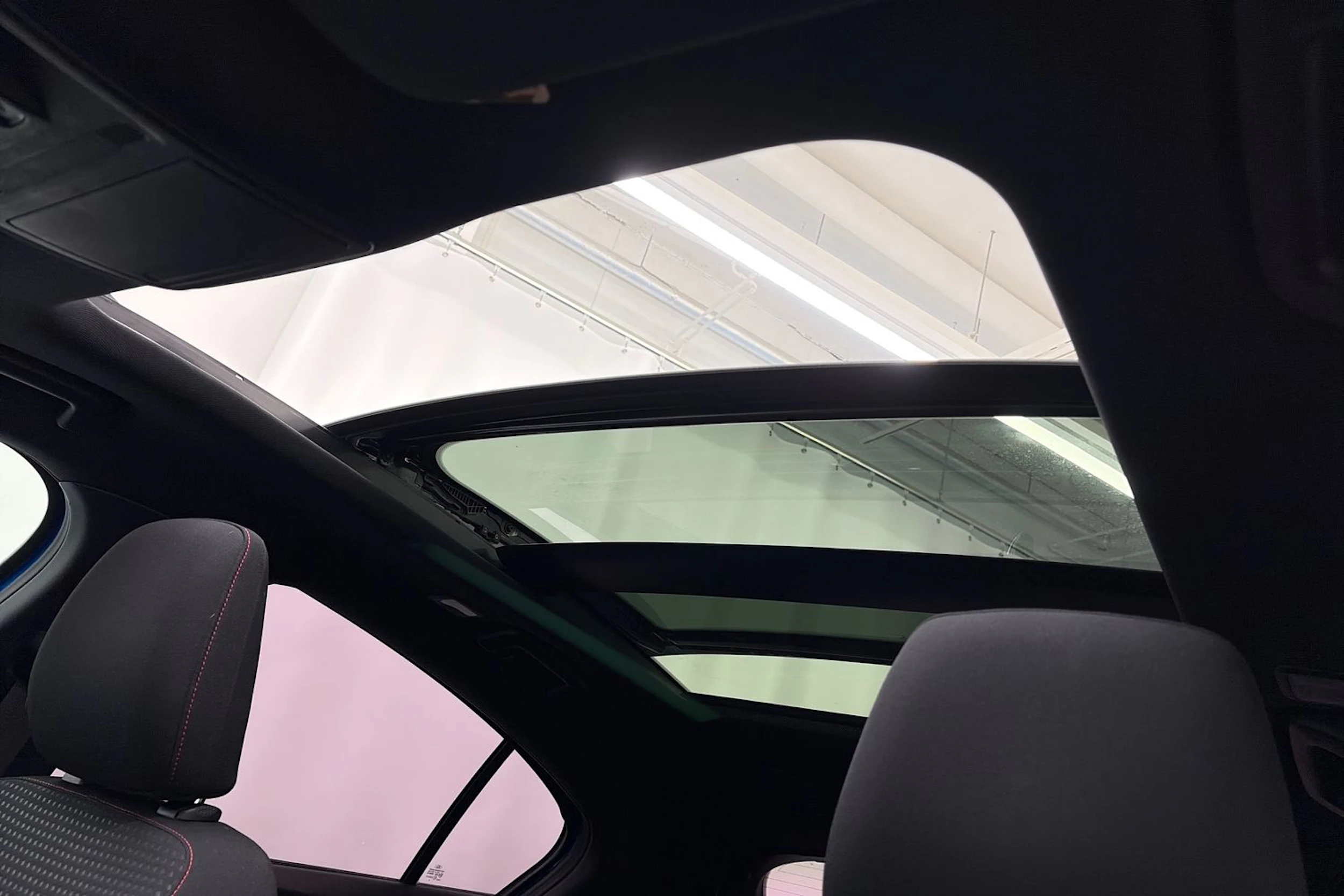Sininen Ford FOCUS 2019 kuva 28.