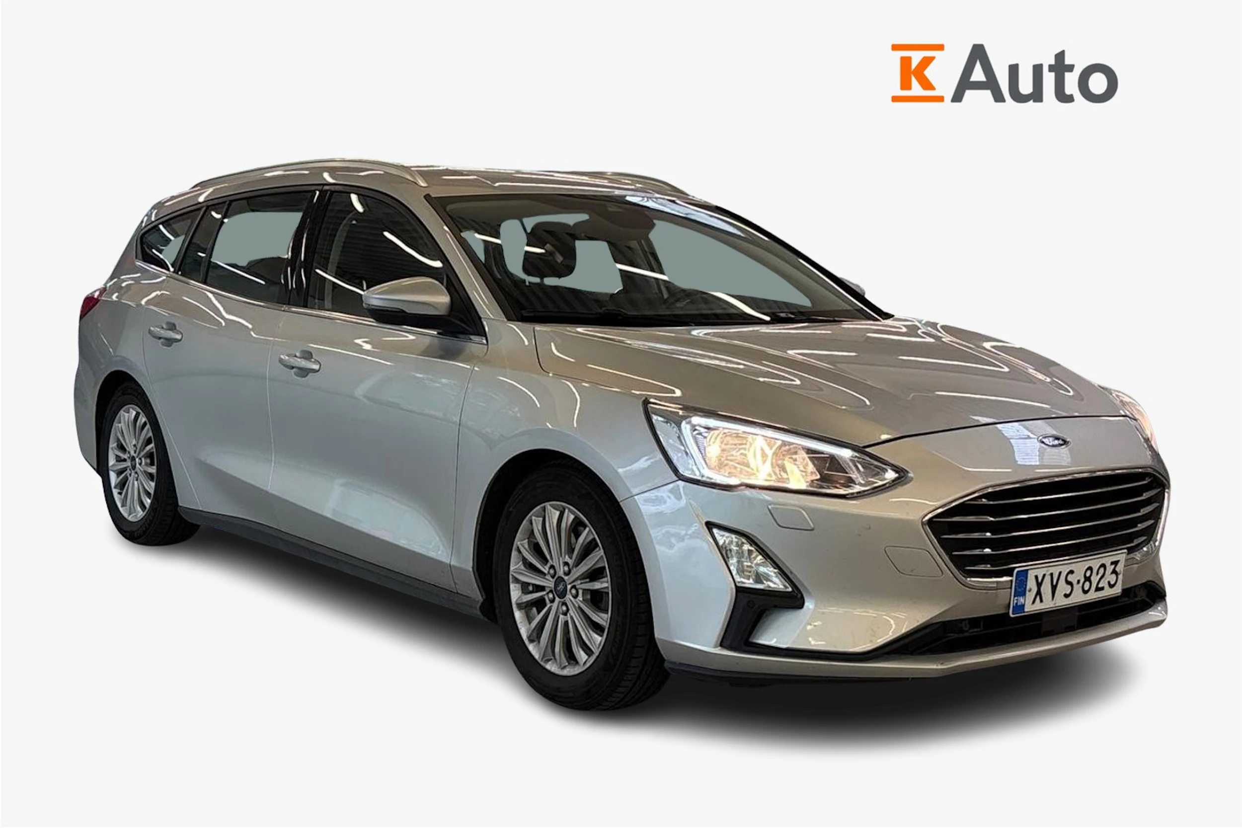 Harmaa Ford FOCUS 2019 kuva 1.