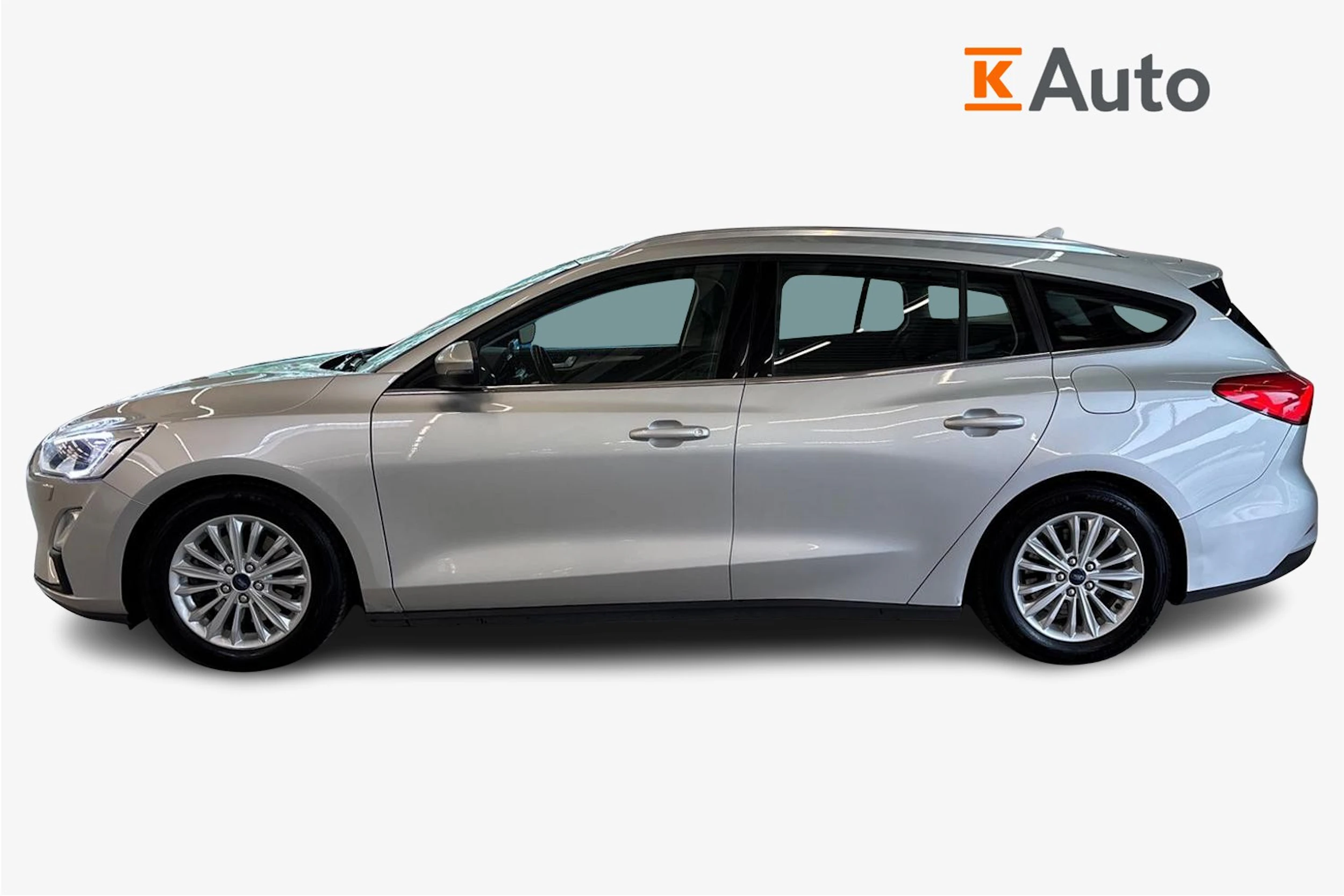 Harmaa Ford FOCUS 2019 kuva 5.
