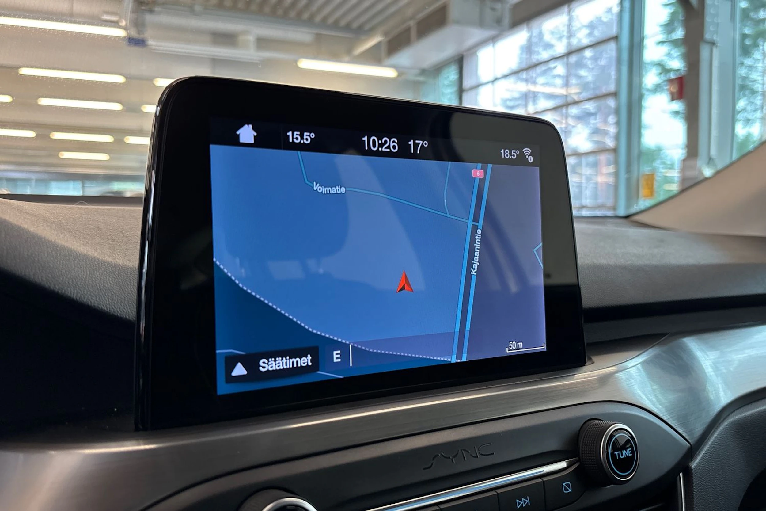 Harmaa Ford FOCUS 2019 kuva 17.