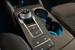 Harmaa Ford FOCUS 2019 kuva 21.