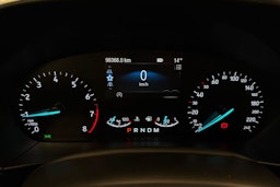 valkoinen Ford Focus 2019 kuva 17.