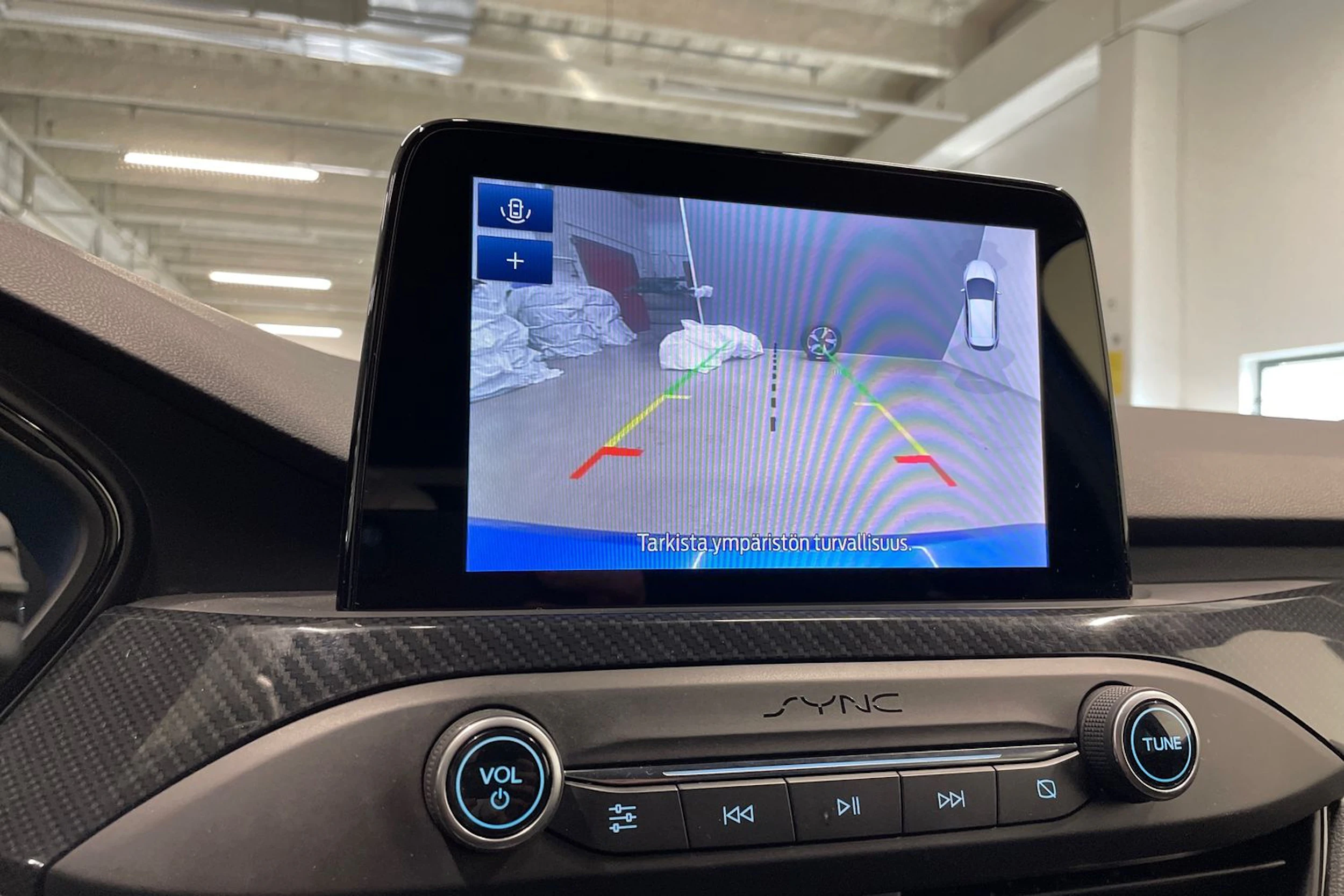 sininen Ford Focus 2019 kuva 19.