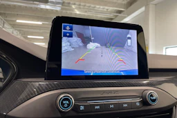 sininen Ford Focus 2019 kuva 19.