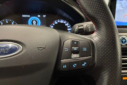 sininen Ford Focus 2019 kuva 23.