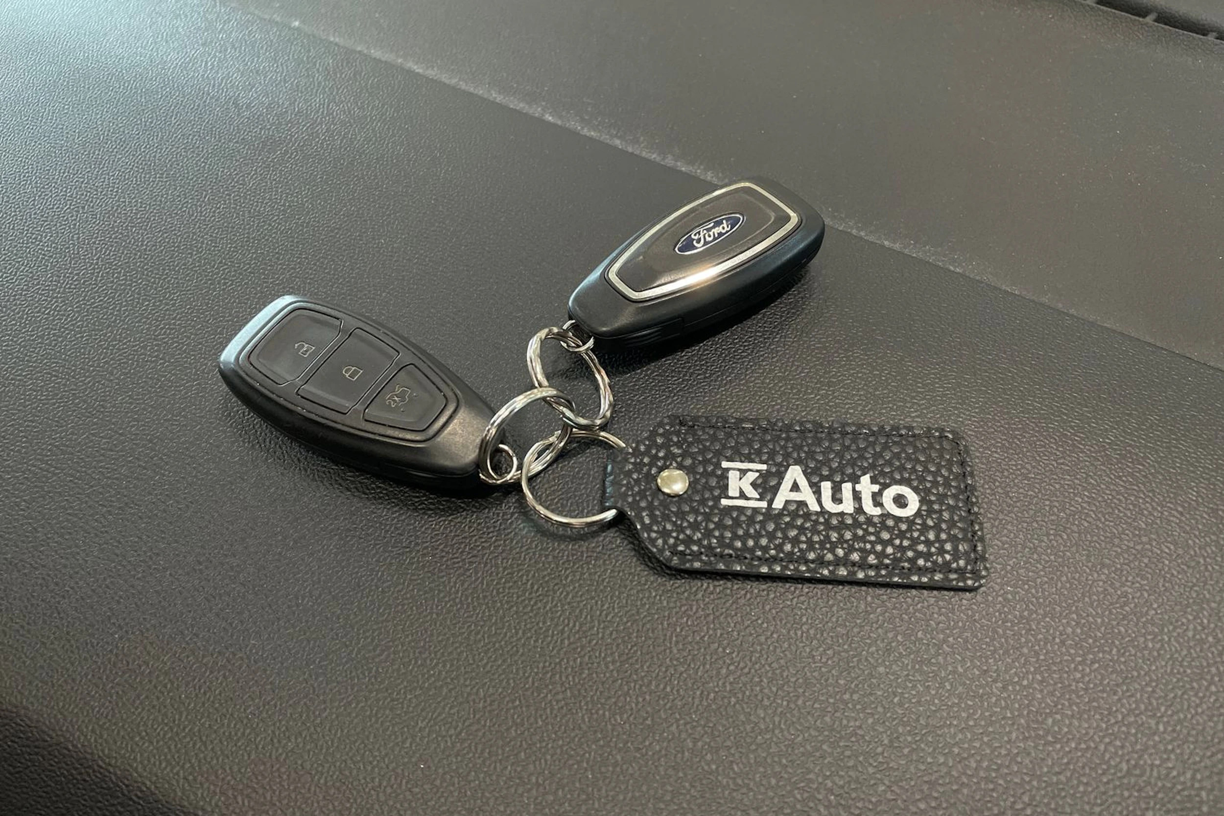 sininen Ford Focus 2019 kuva 28.