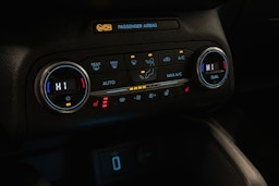 musta Ford Focus 2019 kuva 20.