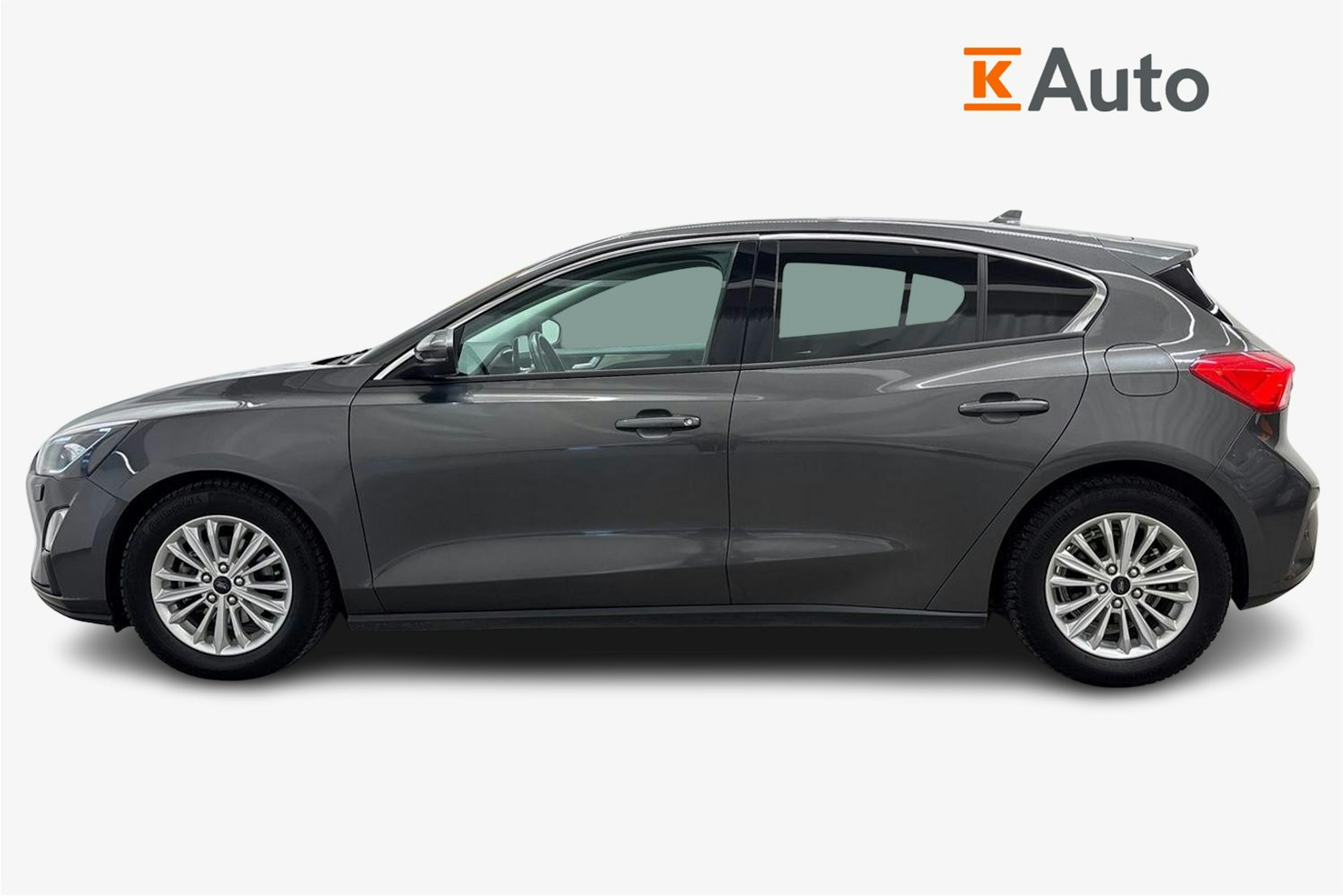 Harmaa Ford Focus 2019 kuva 6.