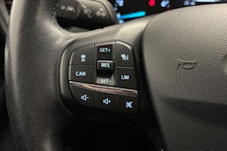 Harmaa Ford Focus 2019 kuva 16.