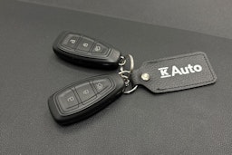 Harmaa Ford Focus 2019 kuva 25.