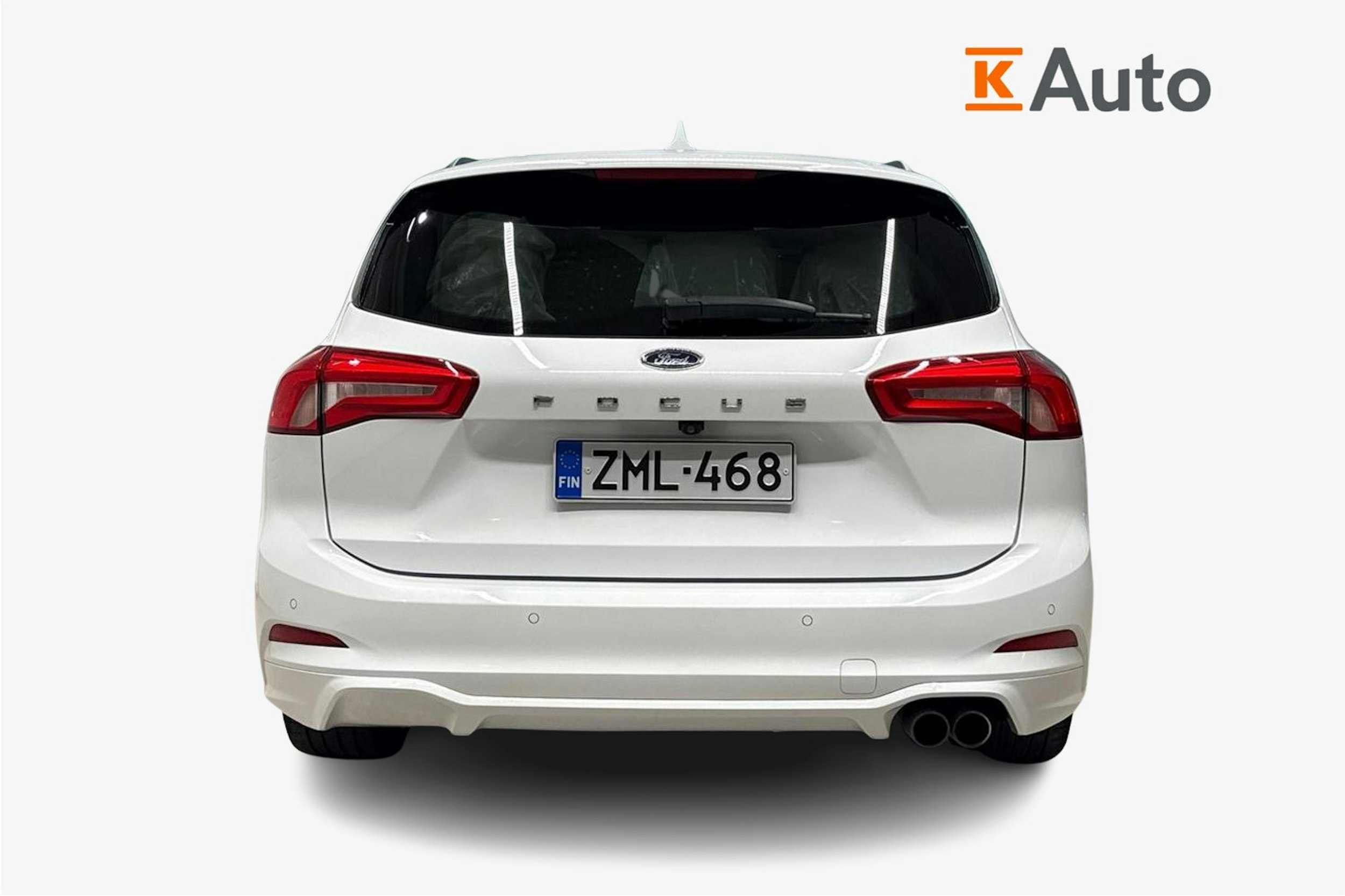valkoinen Ford Focus 2019 kuva 3.