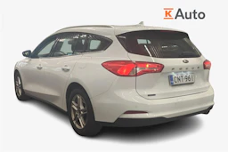 valkoinen Ford Focus 2020 kuva 2.