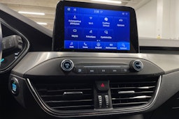 Harmaa Ford FOCUS 2020 kuva 18.