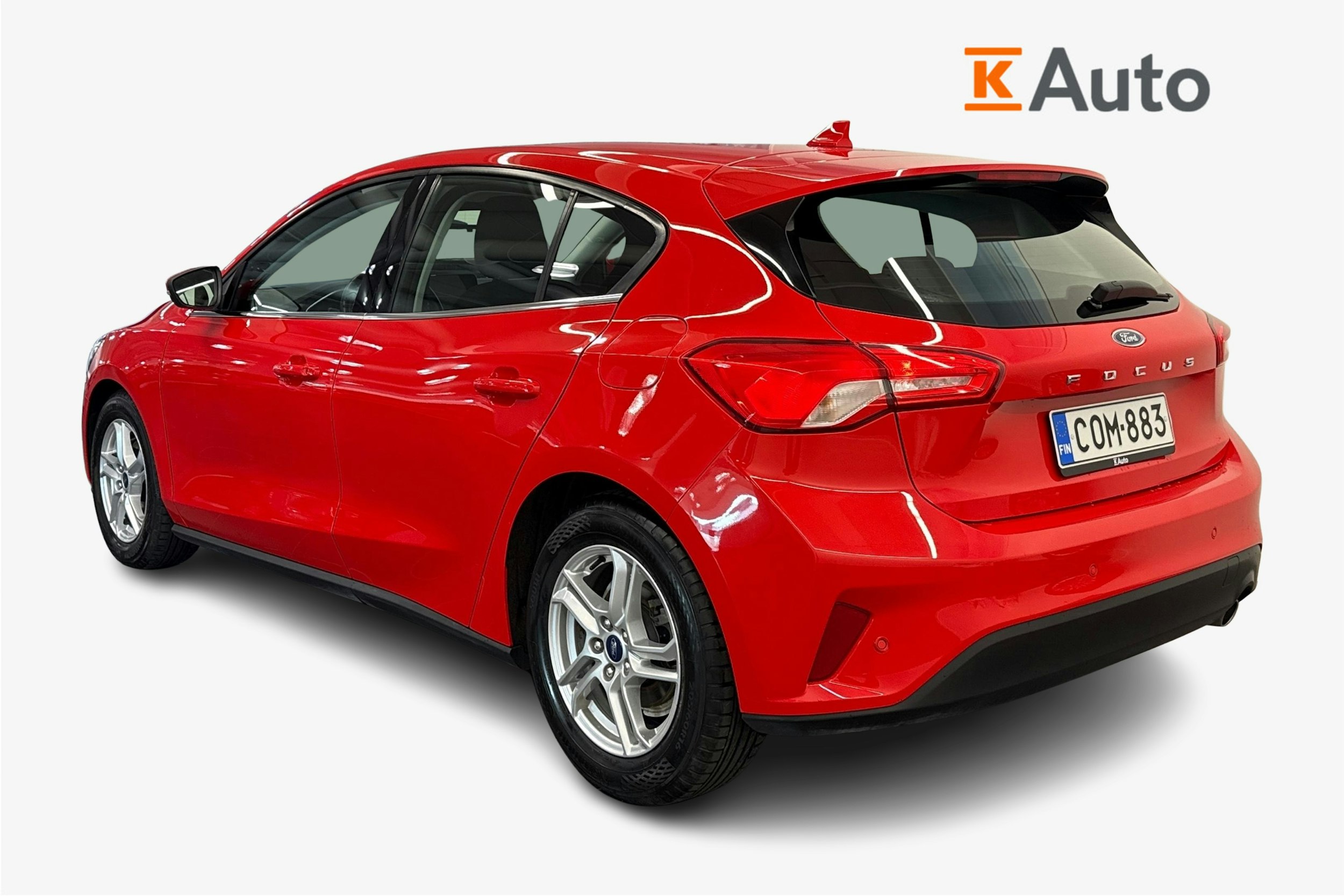 punainen Ford Focus 2020 kuva 2.