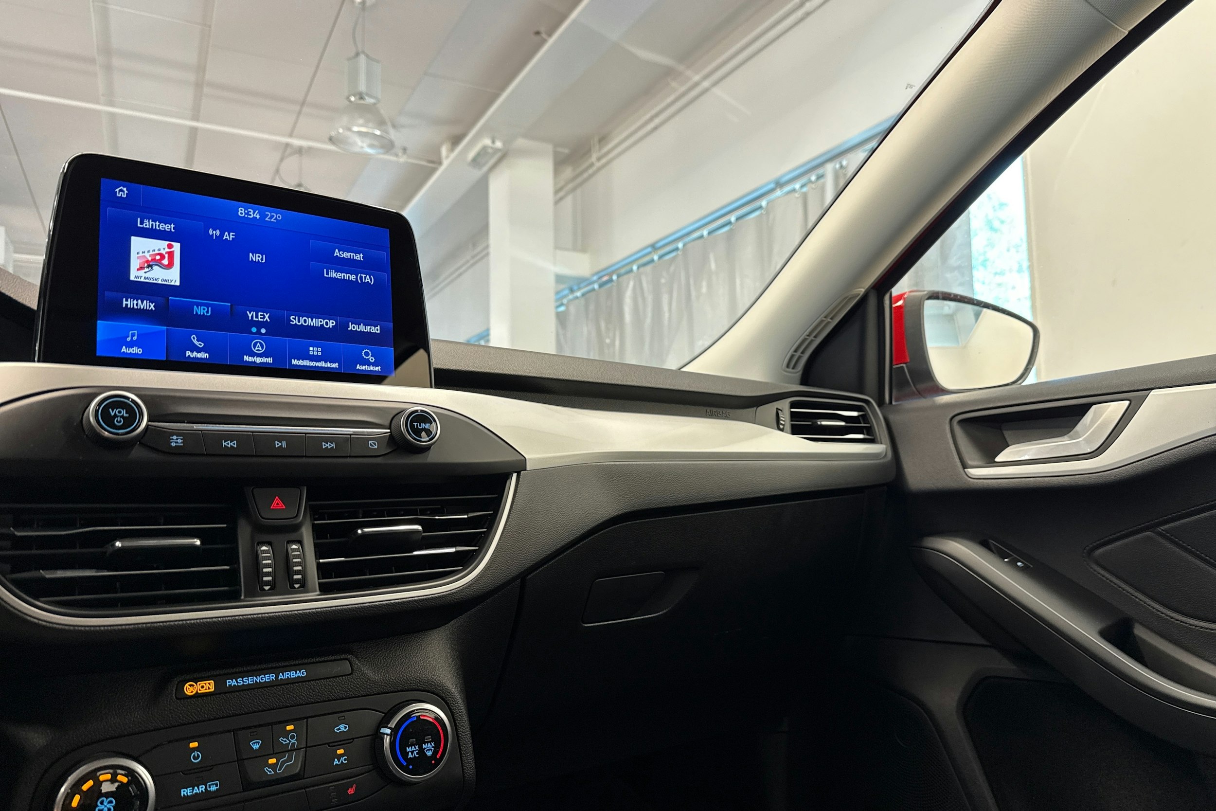 punainen Ford Focus 2020 kuva 29.