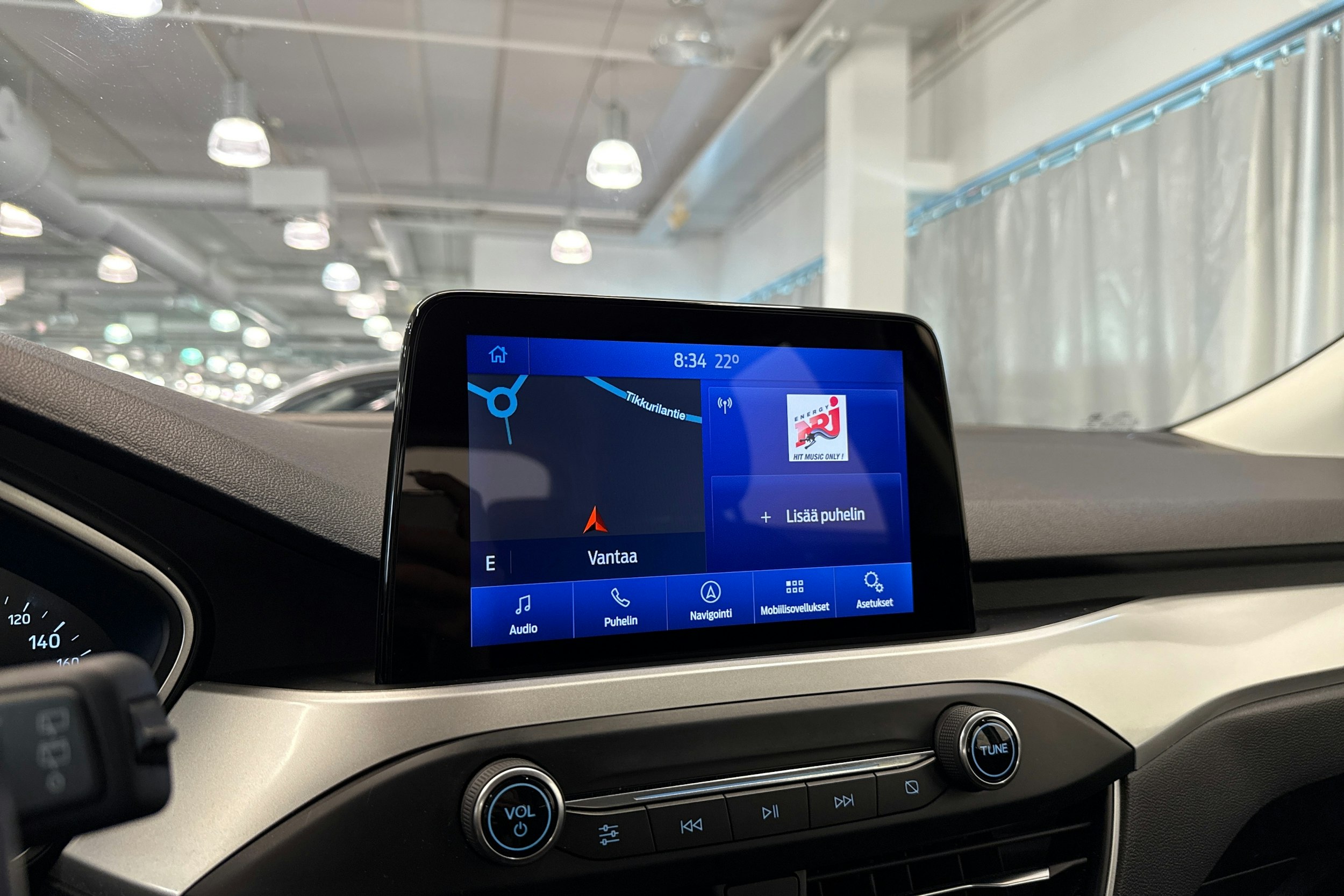 punainen Ford Focus 2020 kuva 30.
