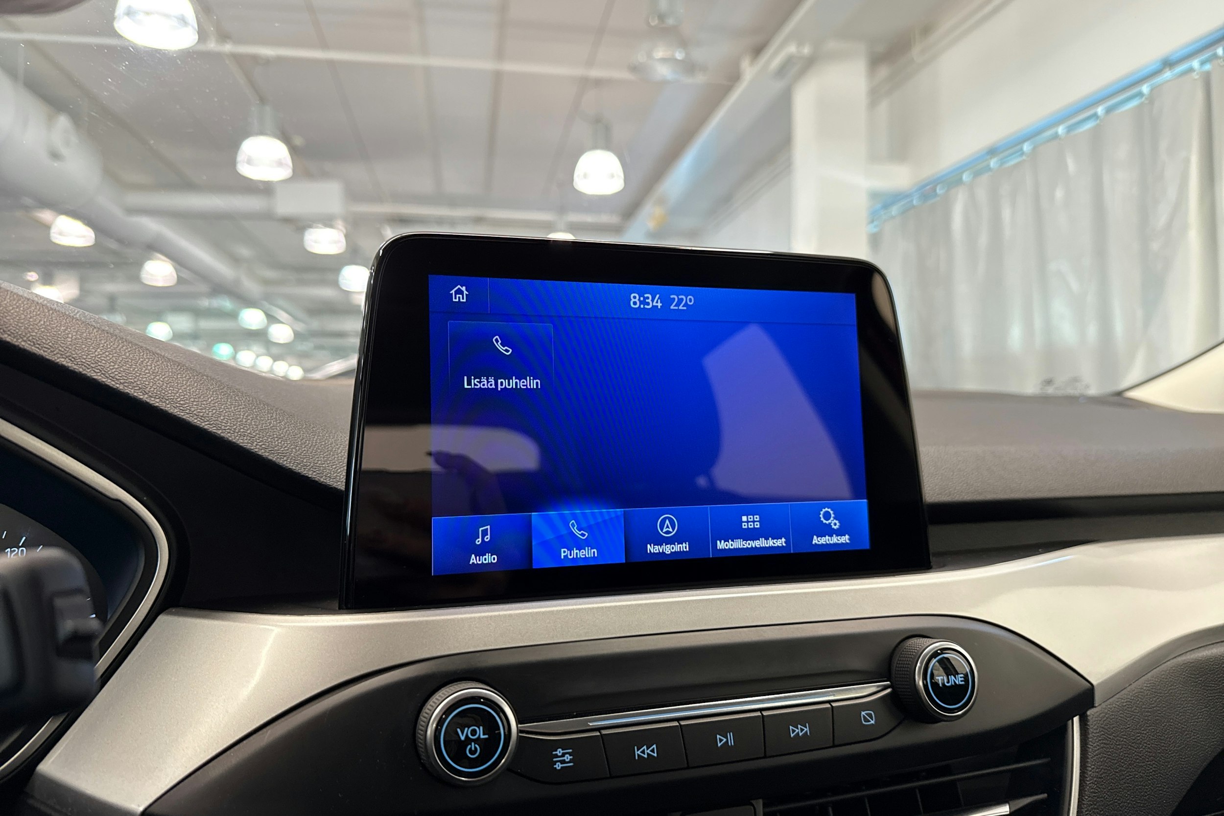 punainen Ford Focus 2020 kuva 31.