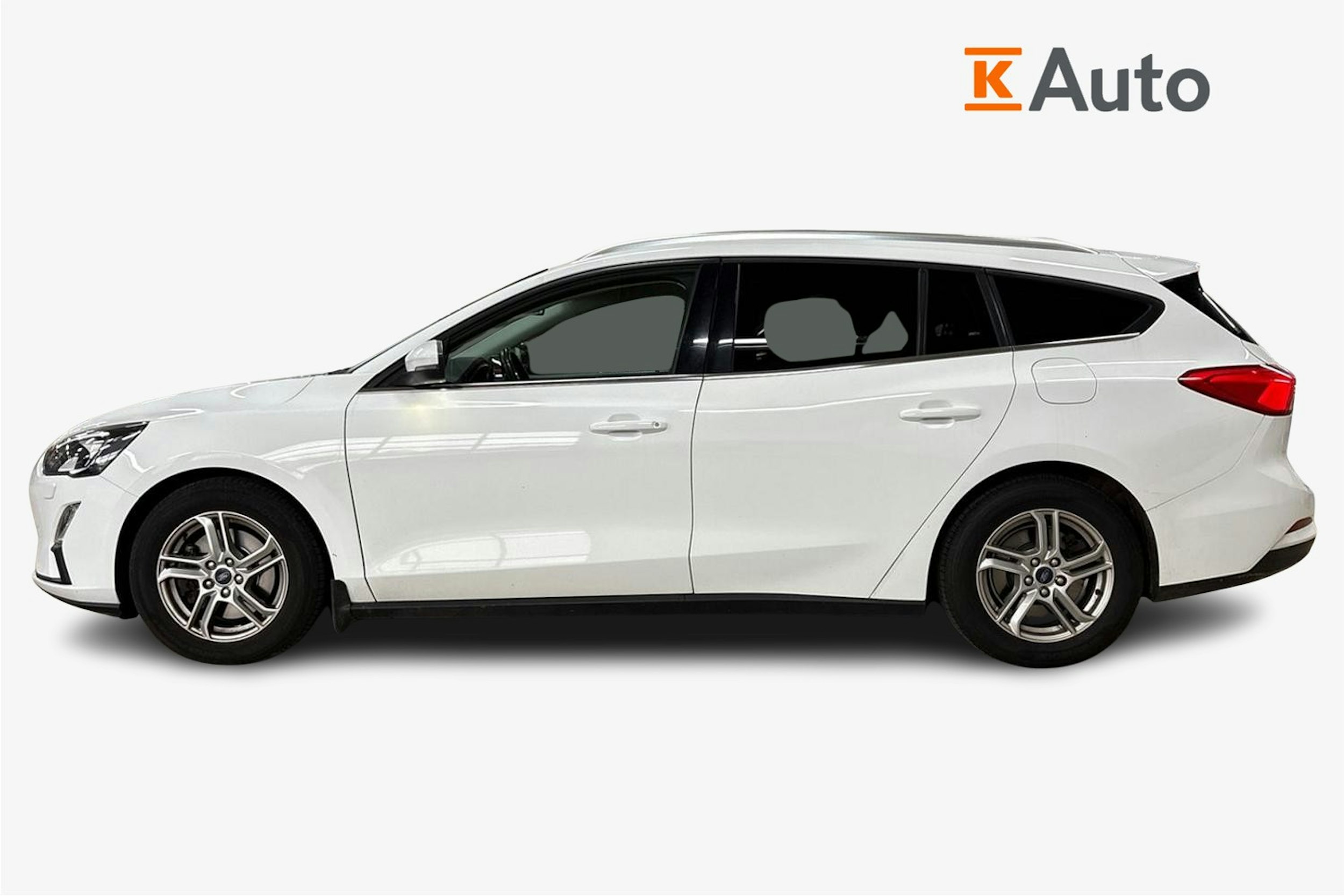 Valkoinen Ford FOCUS 2020 kuva 7.