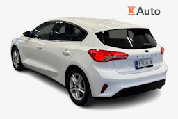 valkoinen Ford Focus 2020 kuva 2.