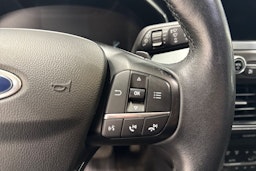 Valkoinen Ford FOCUS 2020 kuva 18.