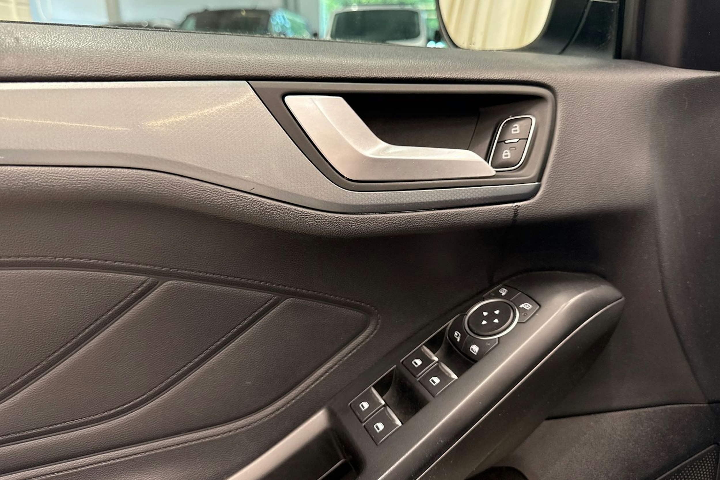 Valkoinen Ford FOCUS 2020 kuva 20.