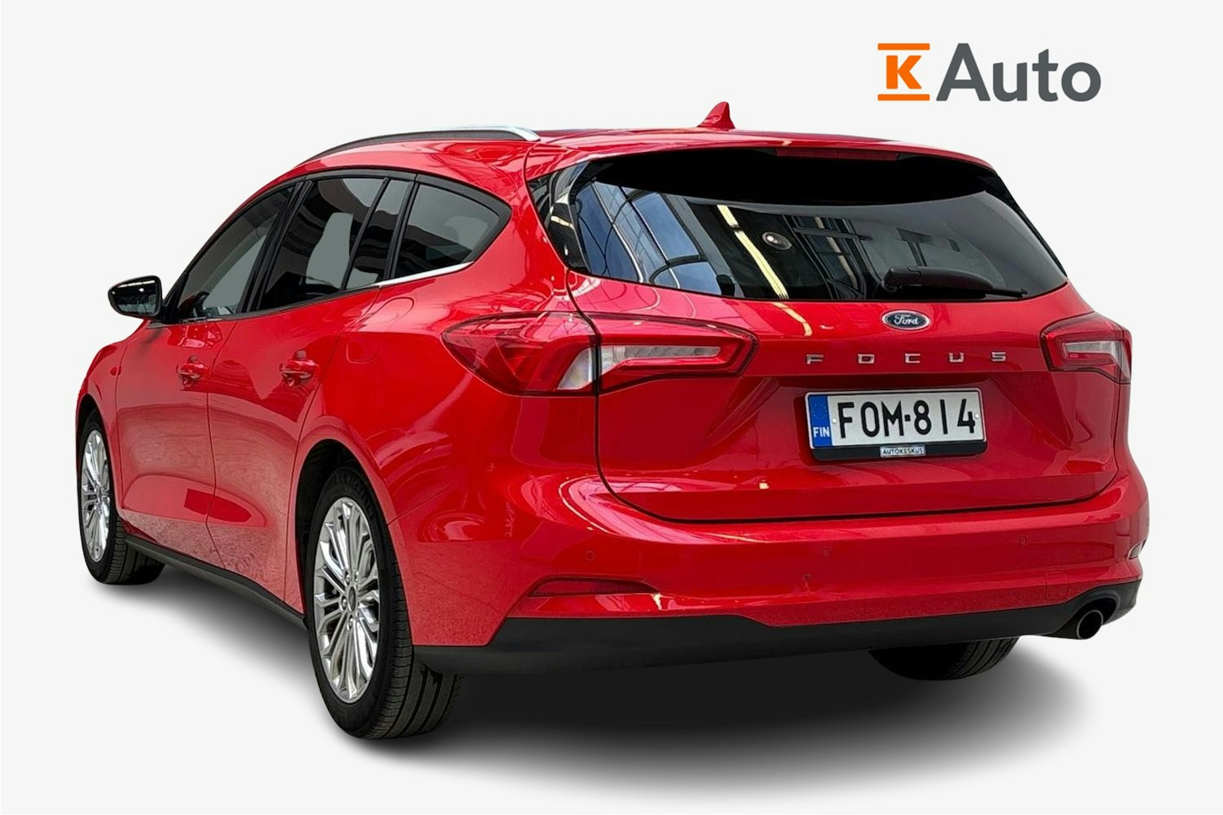 punainen Ford Focus 2020 kuva 2.