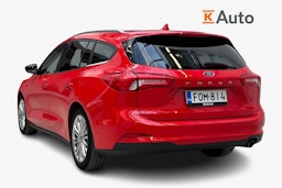 punainen Ford Focus 2020 kuva 2.