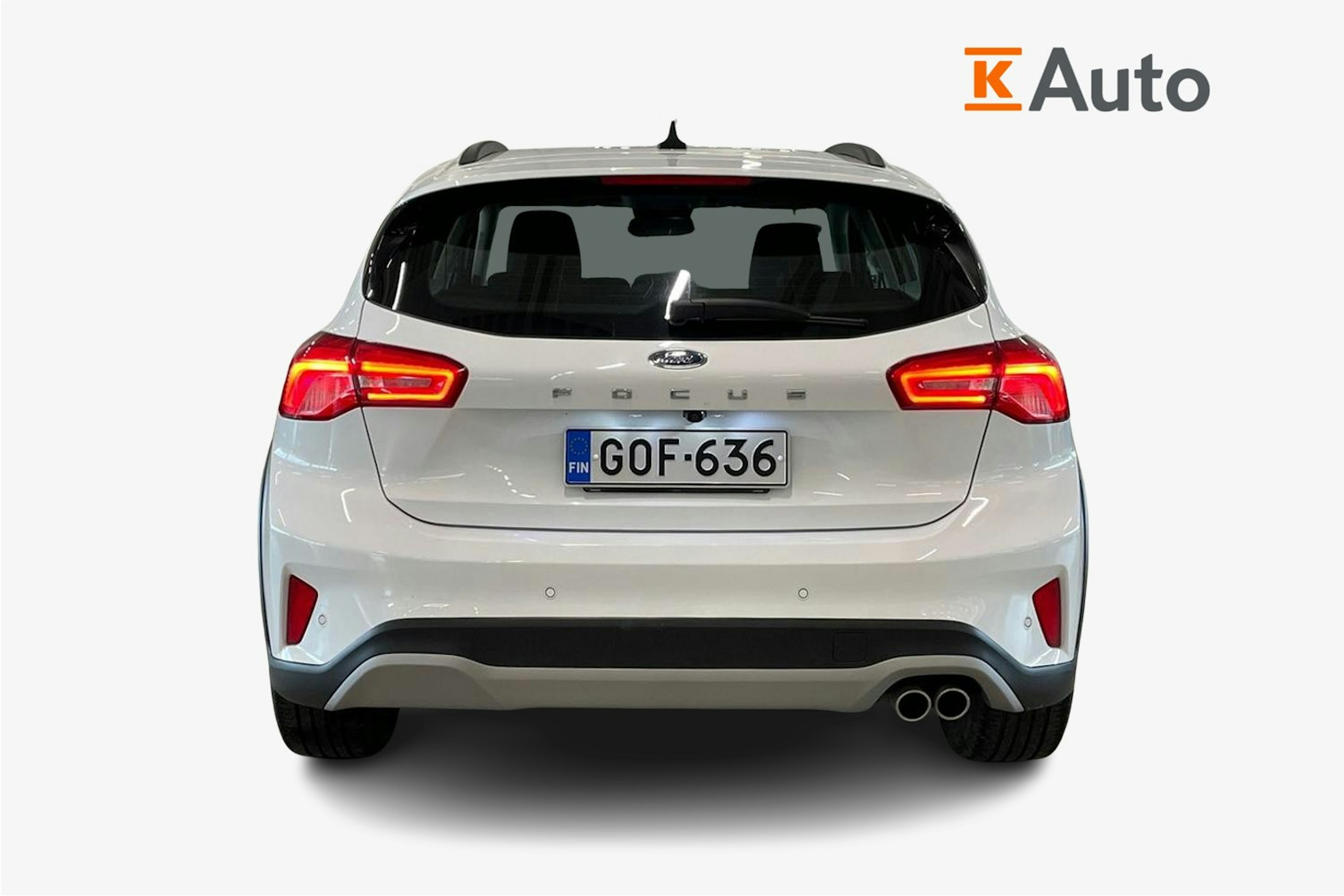 valkoinen Ford Focus 2020 kuva 3.