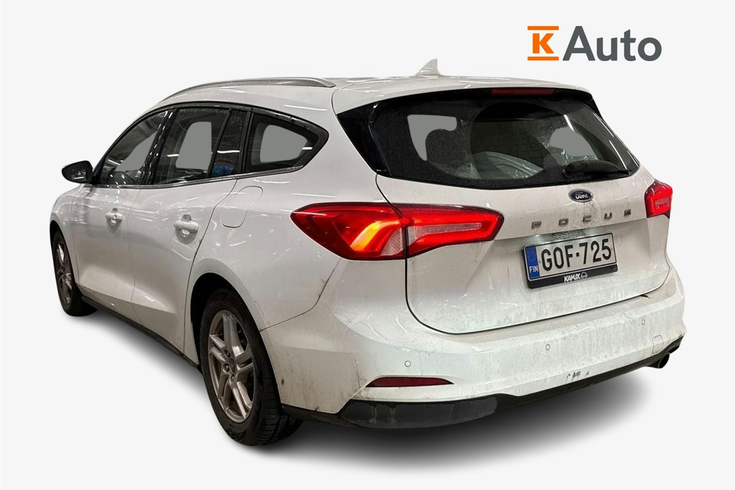 valkoinen Ford Focus 2020 kuva 2.