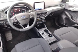 harmaa Ford Focus 2020 kuva 3.