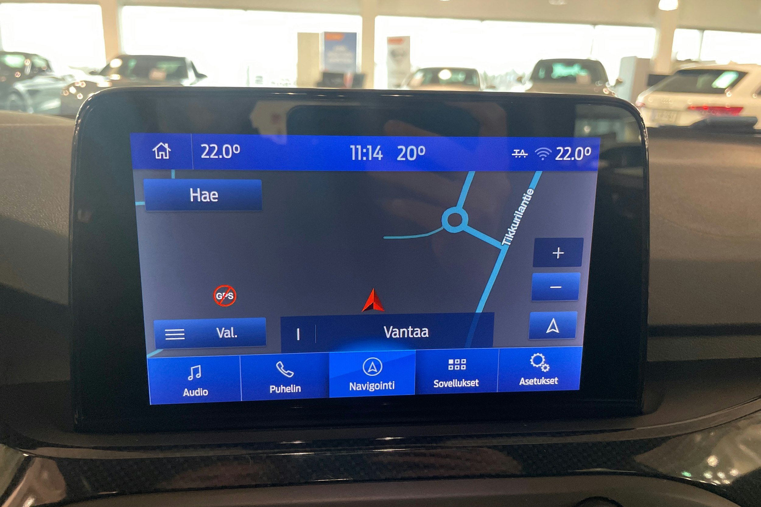 valkoinen Ford Focus 2020 kuva 18.