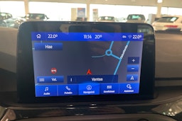 valkoinen Ford Focus 2020 kuva 18.