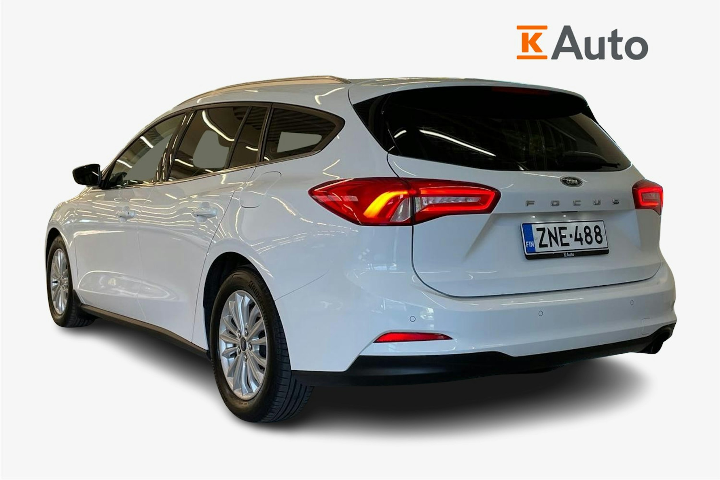 Valkoinen Ford FOCUS 2020 kuva 2.