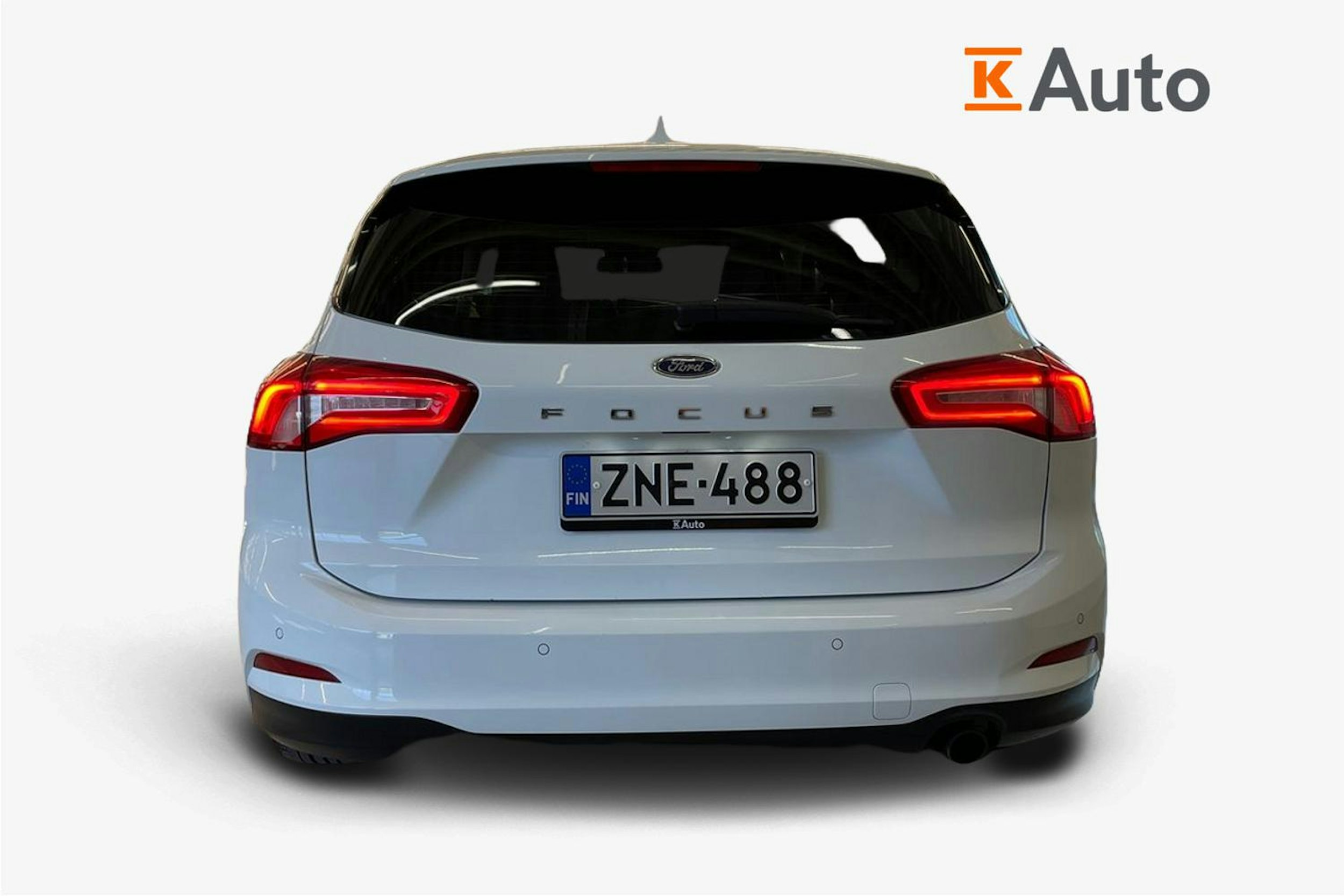 Valkoinen Ford FOCUS 2020 kuva 3.