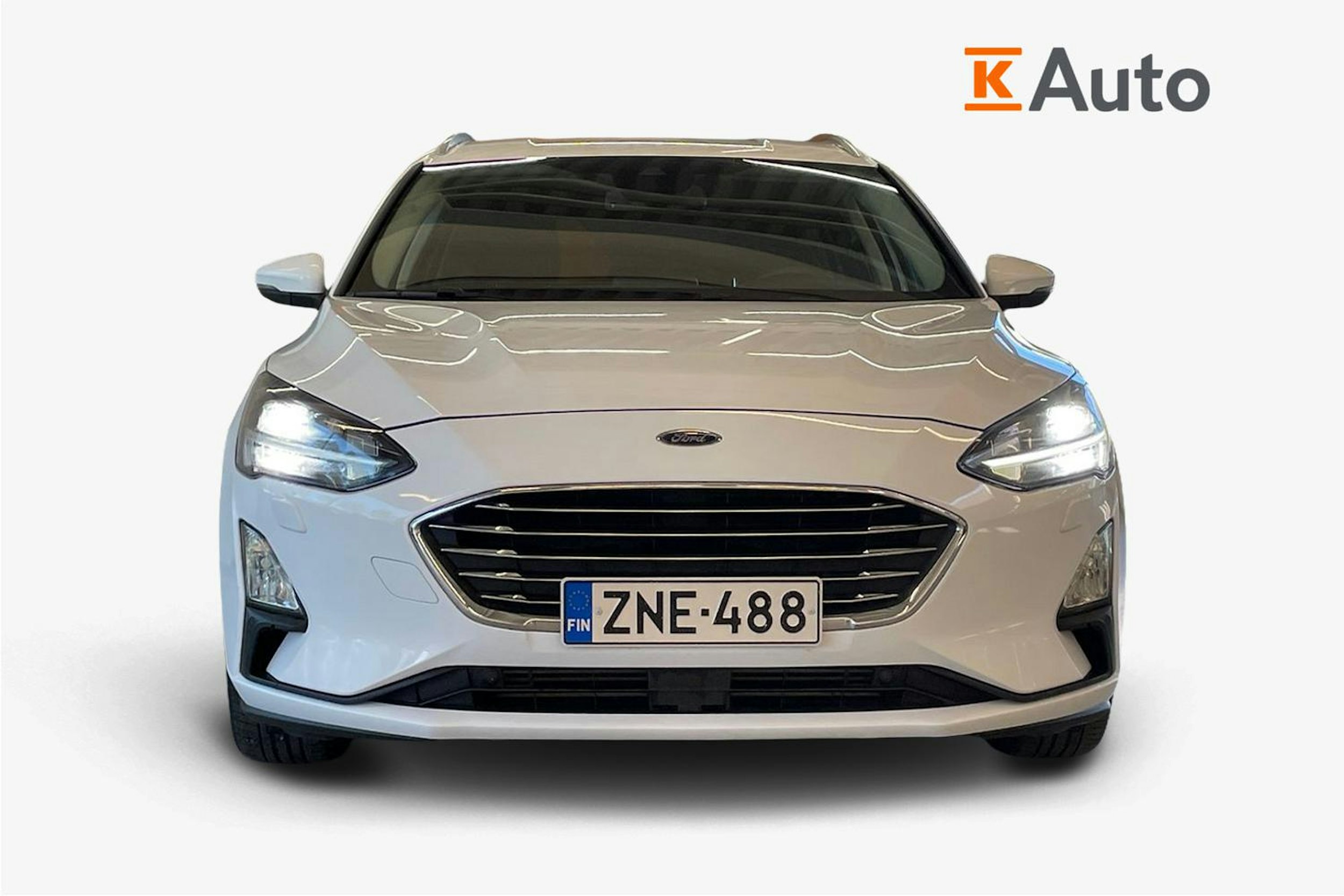 Valkoinen Ford FOCUS 2020 kuva 4.