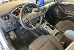 Valkoinen Ford FOCUS 2020 kuva 6.