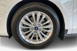 Valkoinen Ford FOCUS 2020 kuva 9.