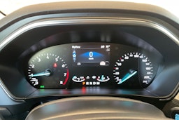 Valkoinen Ford FOCUS 2020 kuva 11.