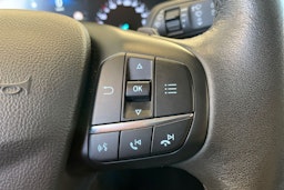 Valkoinen Ford FOCUS 2020 kuva 13.