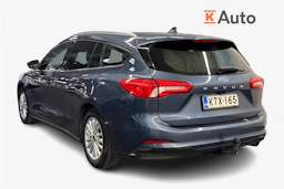 sininen Ford Focus 2021 kuva 2.