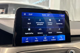 sininen Ford Focus 2021 kuva 15.