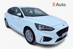 valkoinen Ford Focus 2021 kuva 1.