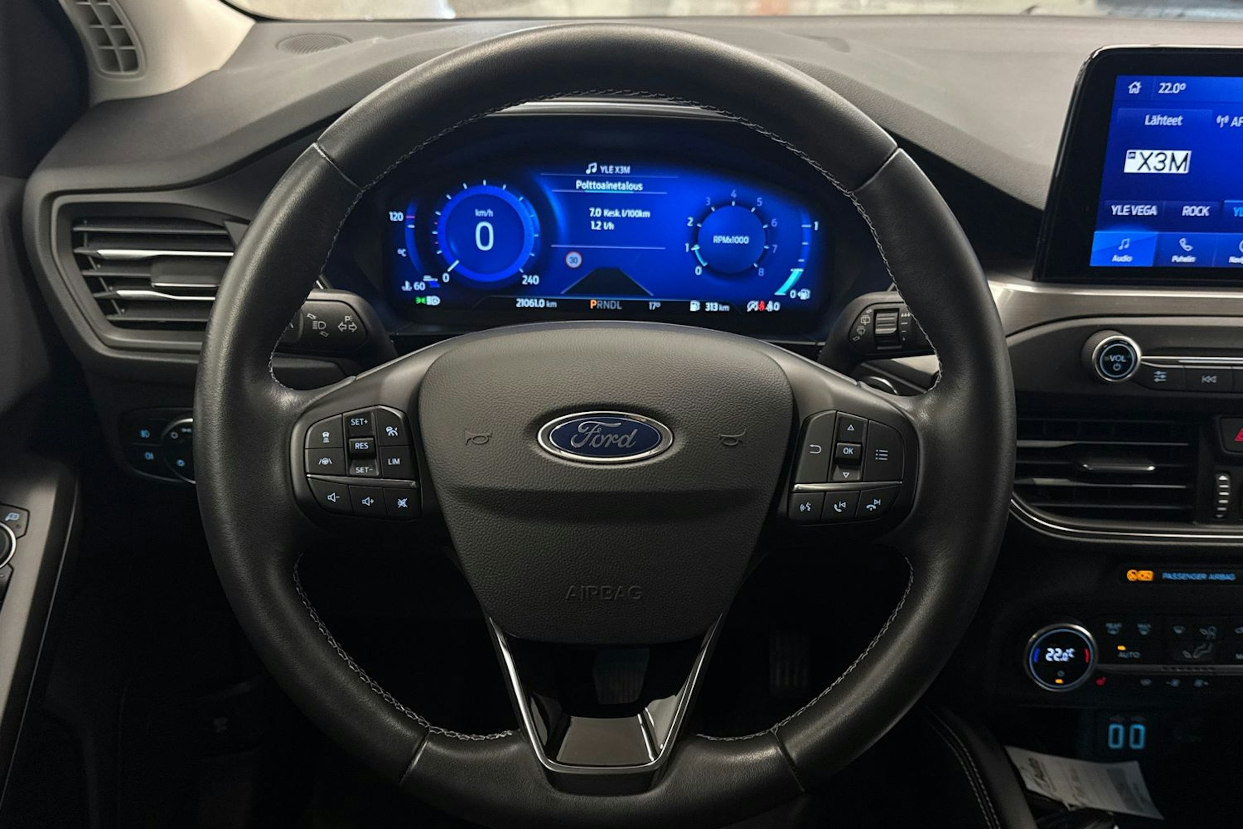 met. harmaa Ford Focus 2021 kuva 14.