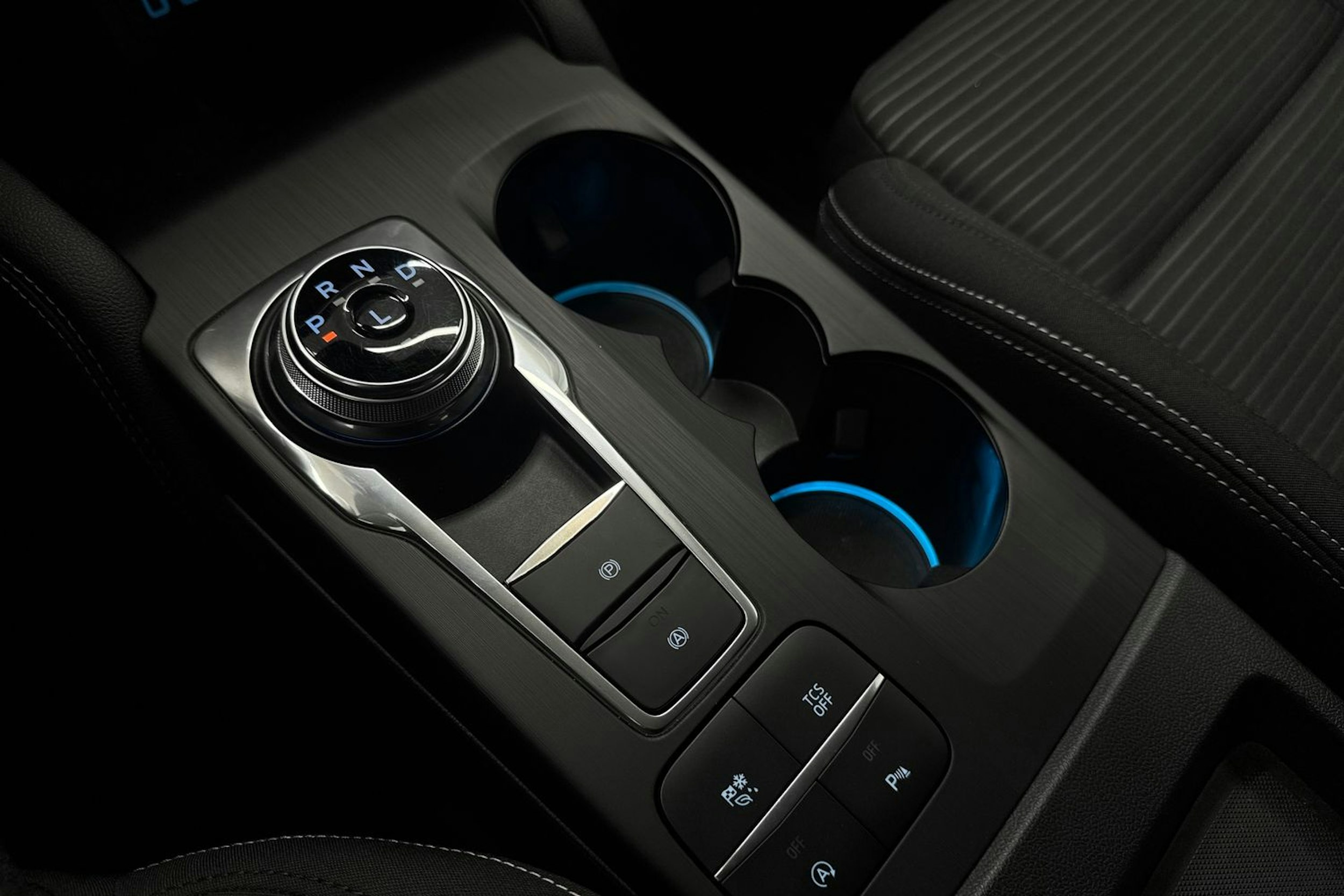 met. harmaa Ford Focus 2021 kuva 30.